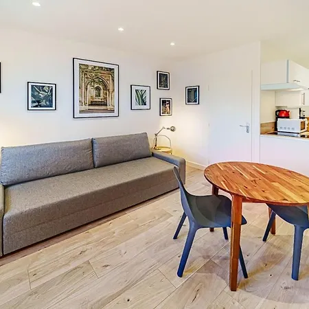 The Little Californie New For 2 People In Oullins
